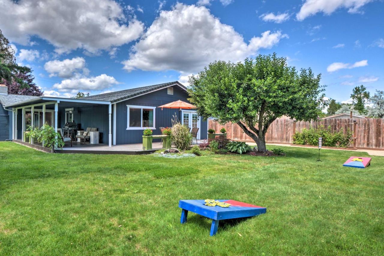Central Medford Family Retreat With Large Yard! Esterno foto