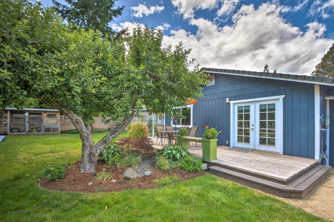 Central Medford Family Retreat With Large Yard! Esterno foto